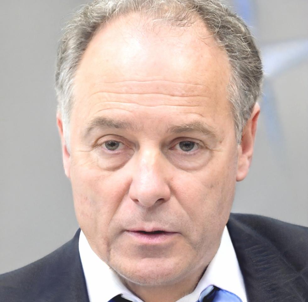 Portrait de Gauthier Moreau, consultant en finance d'entreprise